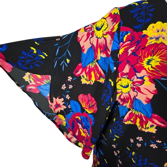 Violet & Claire Large Black Floral Blouse Flared Split Short Sleeves - Picture 3 of 9